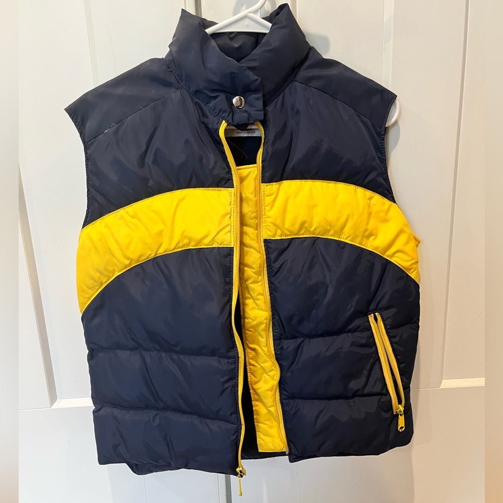 Vintage / Colorful Retro Puffer Vest  - Mountain Goat by White Stag